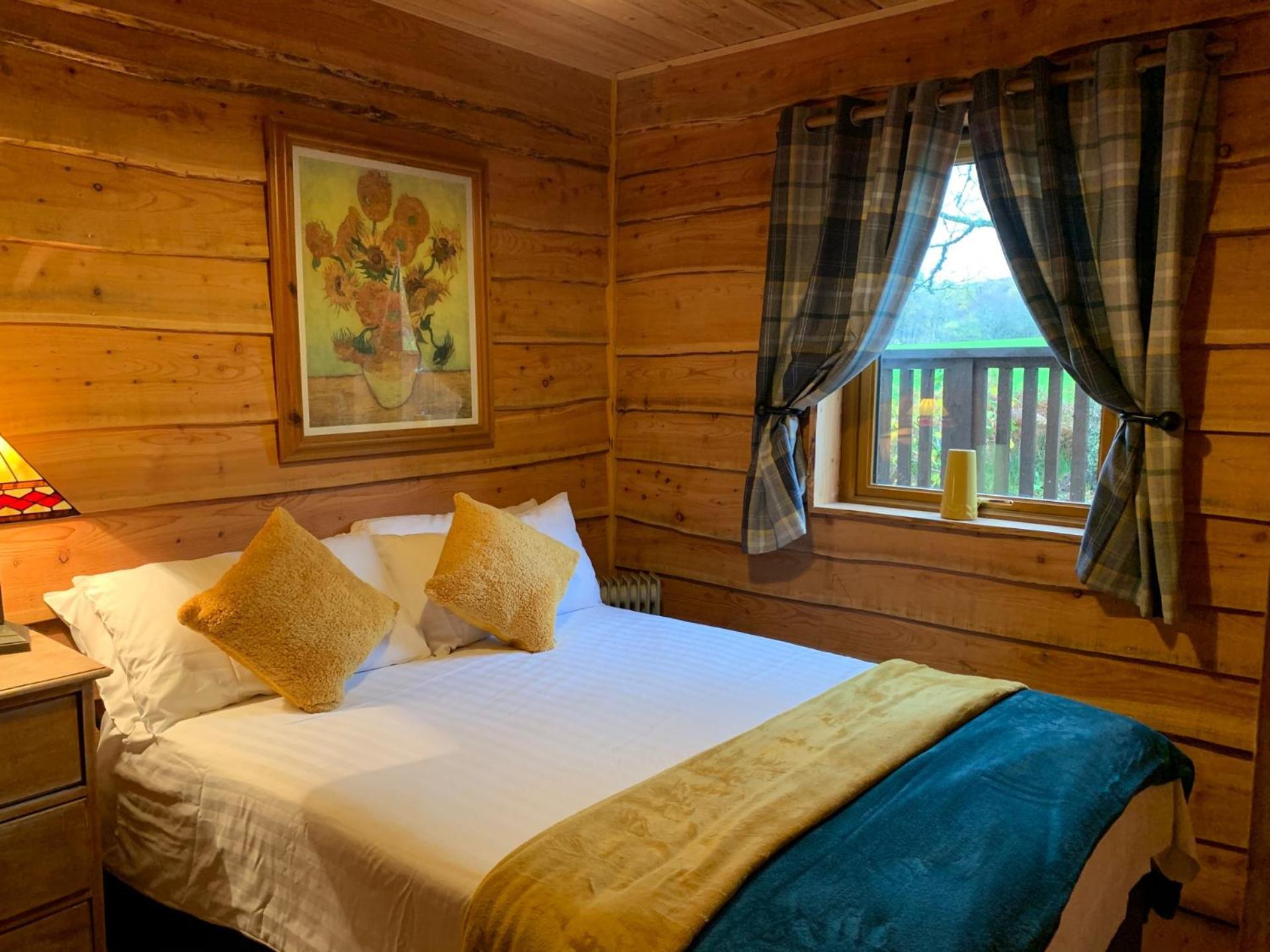 Loch Aweside Forest Cabins Dalavich Oda fotoğraf